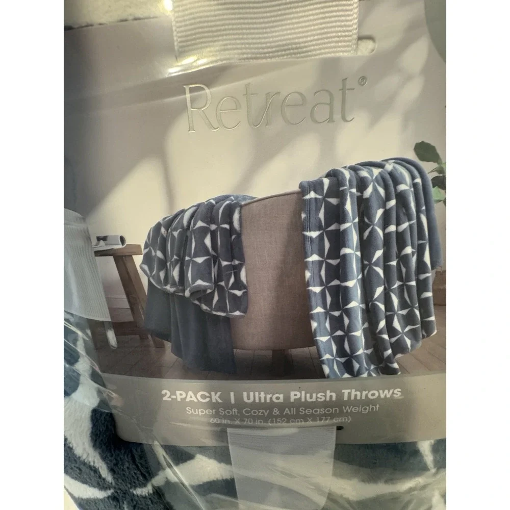 Retreat 2 Pack Plush Throw Modern Geo & Solid Blue 60
